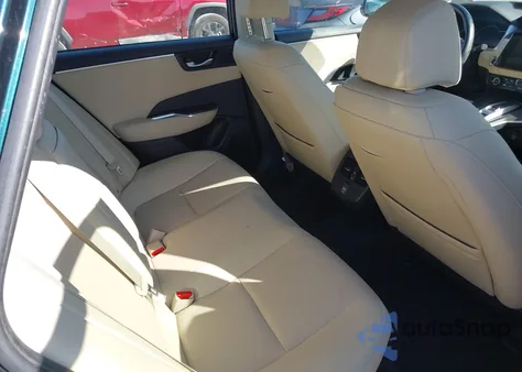 2018 Honda Clarity Plug-In Hybrid Touring z USA, uszkodzony, nr VIN JHMZC5F31JC020561